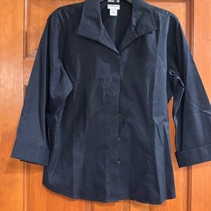Like new Chicos Black Dress Shirt